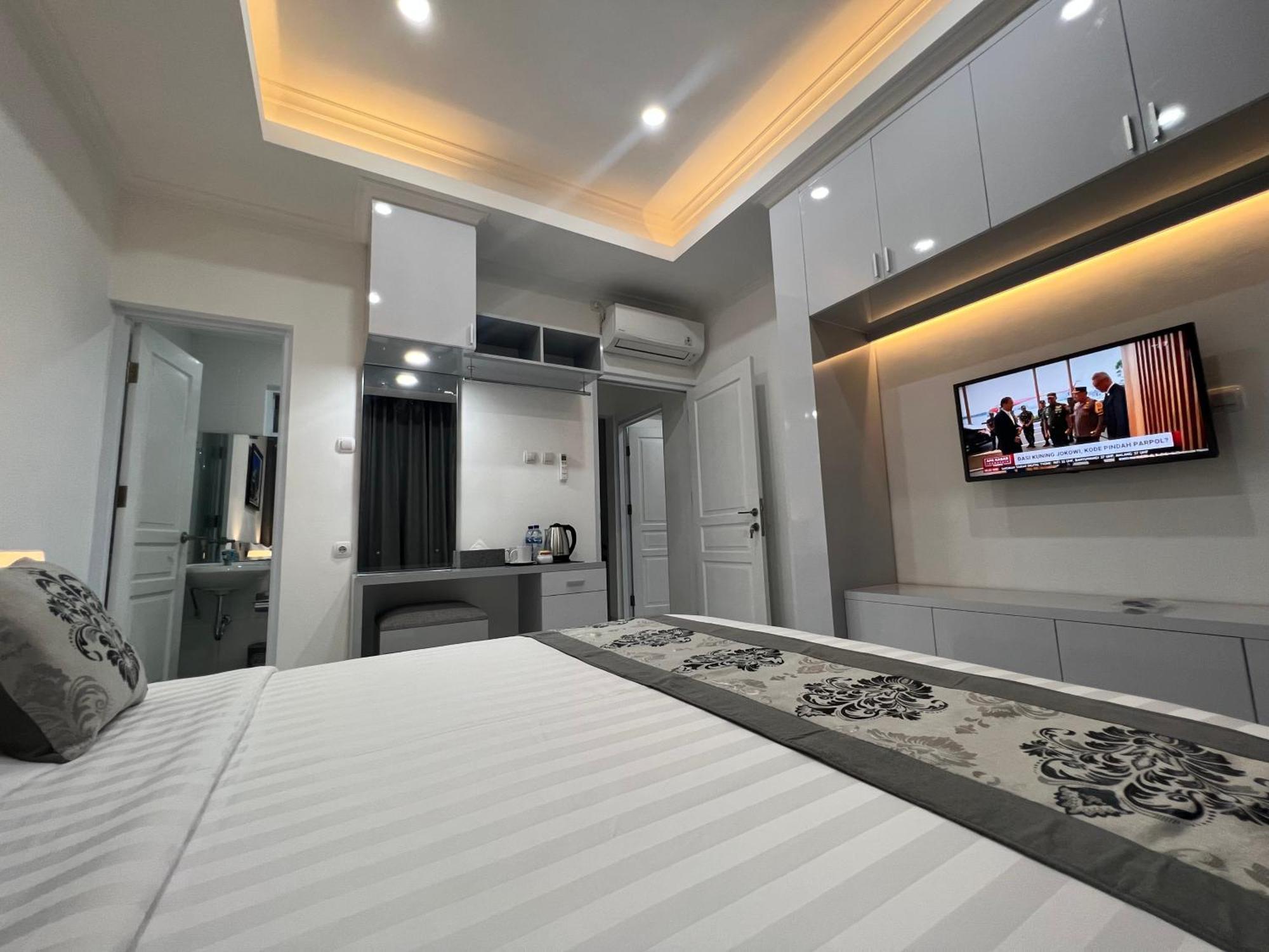Safa Homestay Yogyakarta Exterior photo