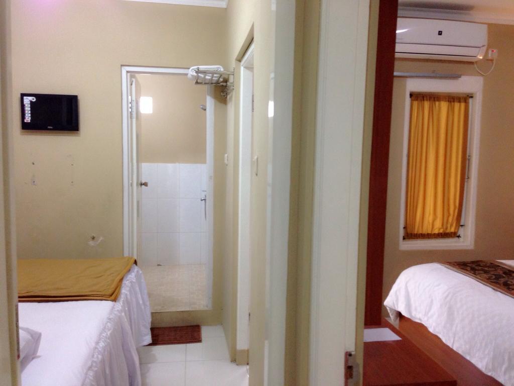 Safa Homestay Yogyakarta Exterior photo